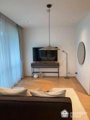 1-BR Condo at Chalermnit Art De Maison near BTS Thong Lor