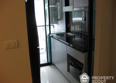 1-BR Condo at Zenith Place Sukhumvit 42 Condominium near BTS Ekkamai