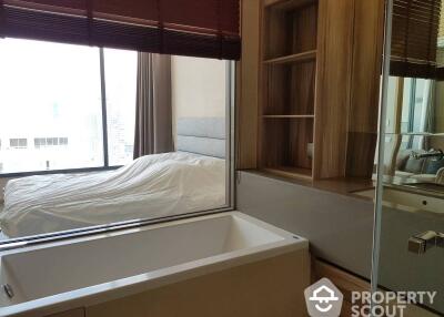 1-BR Condo at The Esse Asoke near MRT Sukhumvit