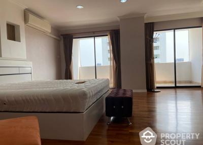 3-BR Condo near BTS Ekkamai (ID 514215)