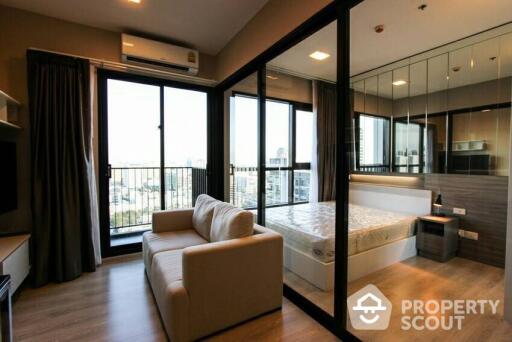 1-BR Condo at Condolette Midst Rama 9 near MRT Phra Ram 9