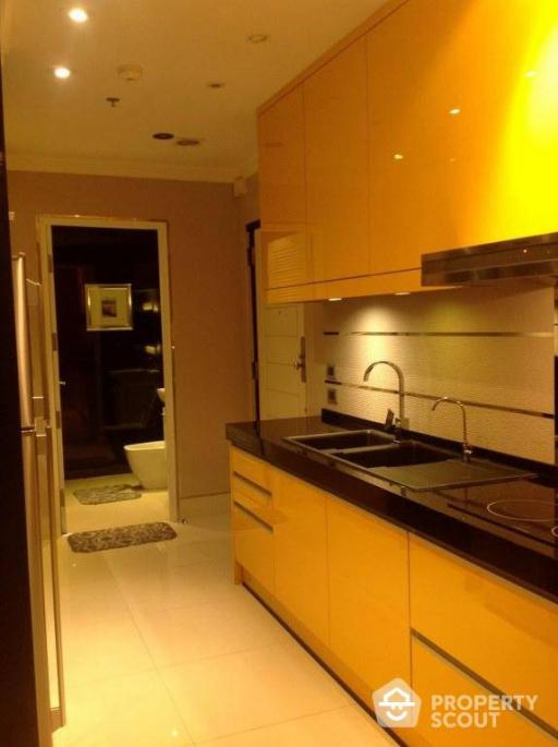 2-BR Condo at The Master Centrium Asoke-Sukhumvit near MRT Sukhumvit (ID 510377)