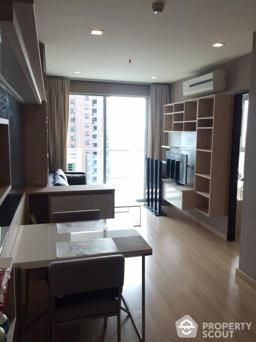 1-BR Condo at Sky Walk Residences near BTS Phra Khanong (ID 510527)