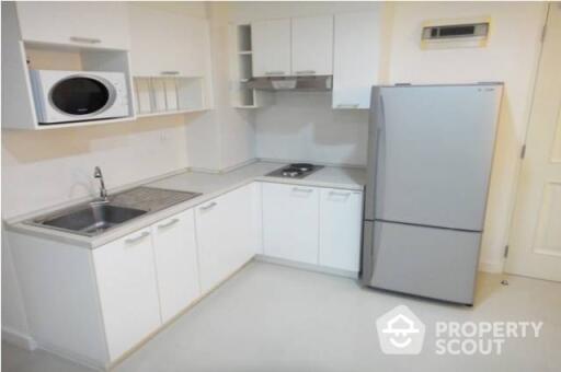 2-BR Condo at The Clover Thonglor Residence near BTS Thong Lor (ID 510431)