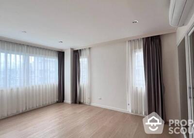 2-BR Condo at Condo One X Sathorn - Narathiwat in Chong Nonsi