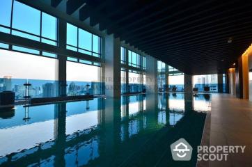 1-BR Condo at The Royal Maneeya Condominium near BTS Chit Lom (ID 513055)