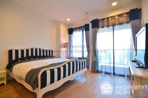 1-BR Condo at The Royal Maneeya Condominium near BTS Chit Lom (ID 513056)