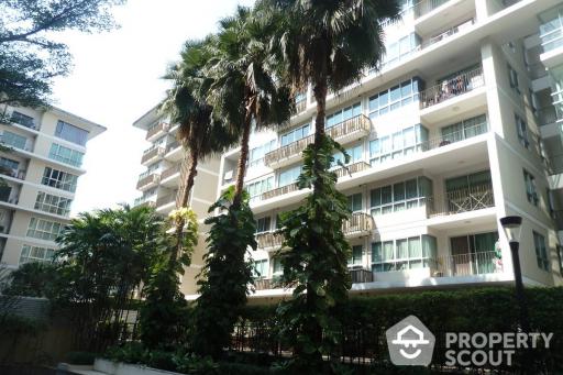 1-BR Condo at The Clover Thonglor Residence near BTS Thong Lor