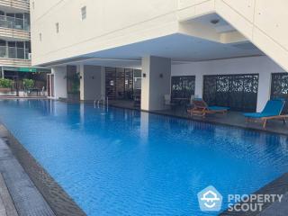 1-BR Condo at Sukhumvit Suite near BTS Nana