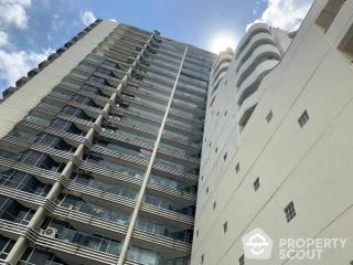 1-BR Condo at Sukhumvit Suite near BTS Nana