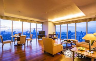 1-BR Condo near BTS Asok (ID 510564)