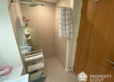 1-BR Condo at The Nest Ploenchit near BTS Phloen Chit (ID 513118)