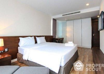 1-BR Condo at Tanida Residence near BTS Surasak