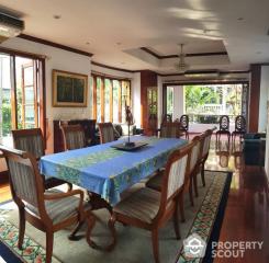 5-BR House near ARL Ramkhamhaeng (ID 511384)