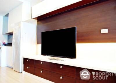 Studio Condo at Sky Walk Residences near BTS Phra Khanong (ID 390077)