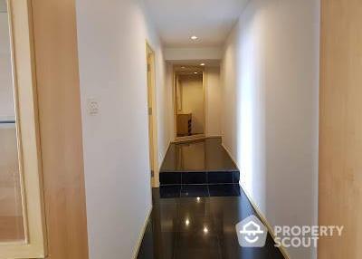 3-BR Condo at Diamond Tower Condominium near BTS Chong Nonsi (ID 513160)