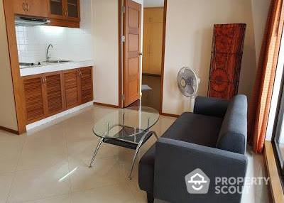 3-BR Condo at Diamond Tower Condominium near BTS Chong Nonsi (ID 513160)