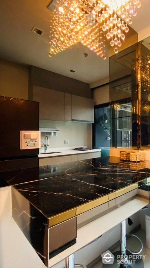 1-BR Condo at Life Asoke - Rama 9 near MRT Phra Ram 9