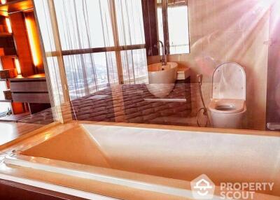 1-BR Condo at Sky Walk Residences near BTS Phra Khanong