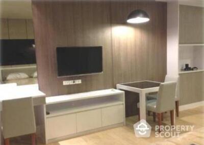 Studio Condo at Noble Refine Prompong near BTS Phrom Phong (ID 510242)