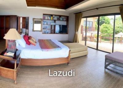 Spacious 5-Bed Villa in Exclusive Hilltop Estate