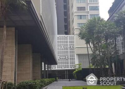 1-BR Condo at The Emporio Place near BTS Phrom Phong