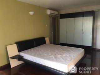 2-BR Condo near BTS Phrom Phong (ID 510722)