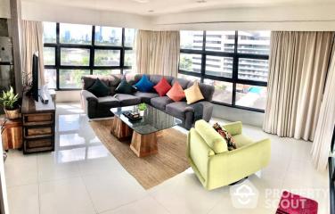 2-BR Condo near MRT Queen Sirikit National Convention Centre (ID 512594)