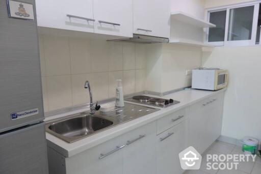 1-BR Condo at Life @ Sukhumvit 65 near BTS Phra Khanong