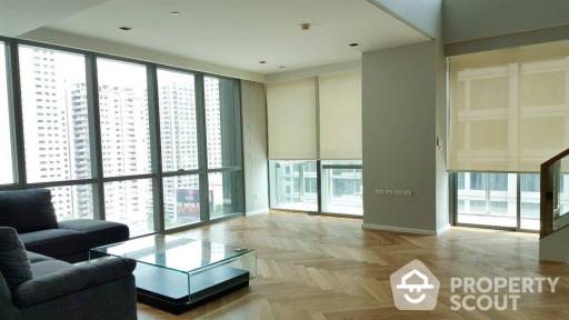 1-BR Condo at The Room Sukhumvit 21 near MRT Sukhumvit (ID 514570)