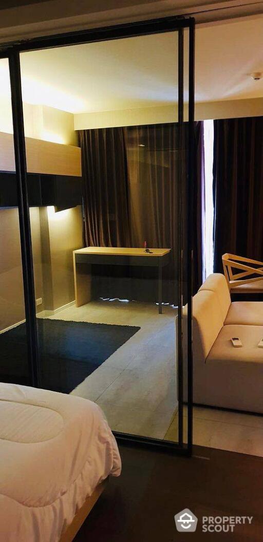 1-BR Condo at Circle S Sukumvit 12 near BTS Asok