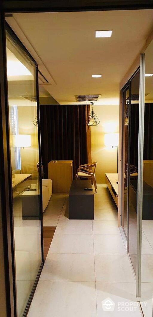 1-BR Condo at Circle S Sukumvit 12 near BTS Asok