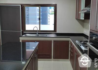 3-BR Apt. near MRT Sukhumvit