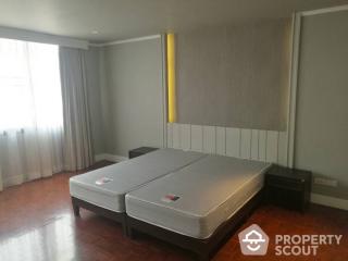 2-BR Apt. near BTS Phloen Chit (ID 511299)