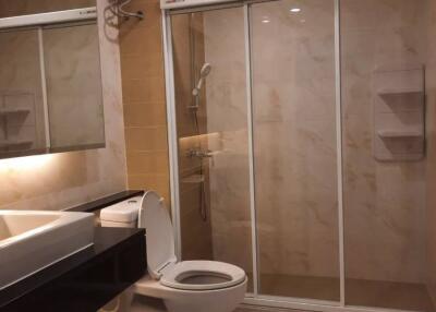 2-BR Apt. near MRT Sukhumvit