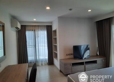 2-BR Apt. near MRT Sukhumvit