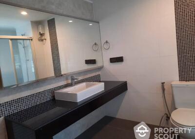 2-BR Apt. near MRT Sukhumvit