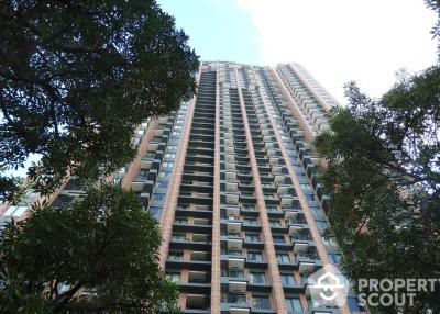 1-BR Condo at Villa Asoke near MRT Phetchaburi