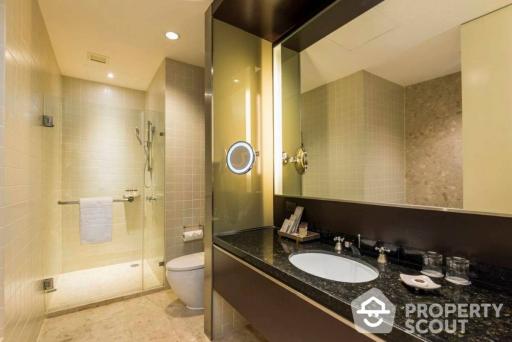 1-BR Serviced Apt. near BTS Phrom Phong