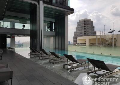 1-BR Condo at Edge Sukhumvit 23 near MRT Sukhumvit