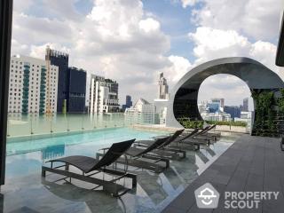 1-BR Condo at Edge Sukhumvit 23 near MRT Sukhumvit