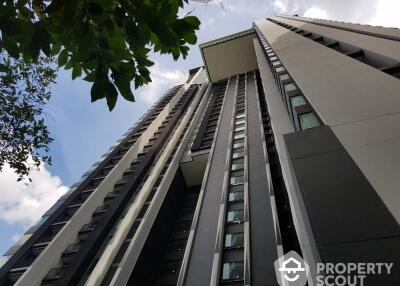 1-BR Condo at Edge Sukhumvit 23 near MRT Sukhumvit