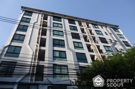 1-BR Condo at Zenith Place Sukhumvit 42 Condominium near BTS Ekkamai