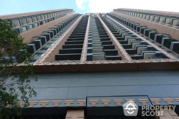 1-BR Condo at Villa Asoke near MRT Phetchaburi