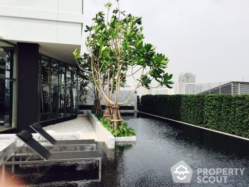 2-BR Condo at Hq Thonglor near BTS Thong Lor