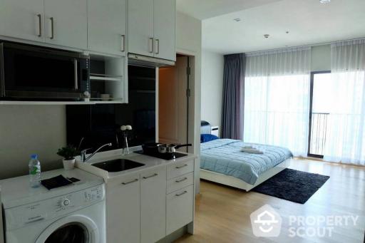 Studio Condo at Noble Refine Prompong near BTS Phrom Phong