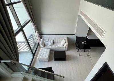 1-BR Condo at Rhythm Sukhumvit 44/1 near BTS Phra Khanong