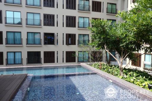 2-BR Condo at Condolette Dwell Sukhumvit 26 near BTS Phrom Phong