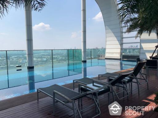 1-BR Condo at Rhythm Sukhumvit 50 near BTS On Nut