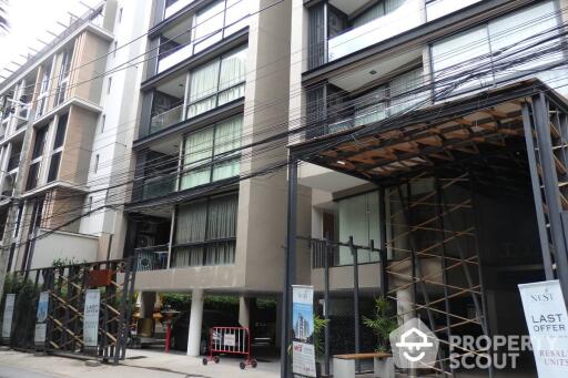 1-BR Condo at The Nest Ploenchit near BTS Phloen Chit